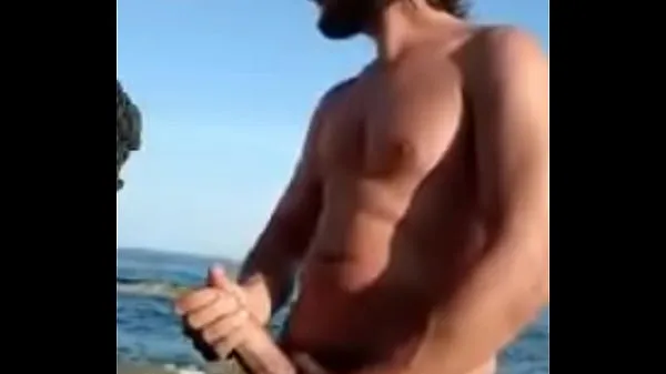 XXX Испанец трясет его на пляже свежих фильмов