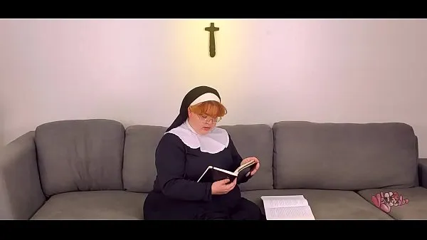 XXX Воскресная школа, особенная: пухлая монахиня трахает распятие - коротко свежих фильмов