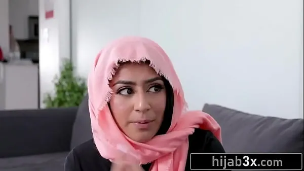 XXX Hot Muslim Teen Must Suck & Fuck Neighbor To Keep Her Secret (Binky Beaz φρέσκες ταινίες